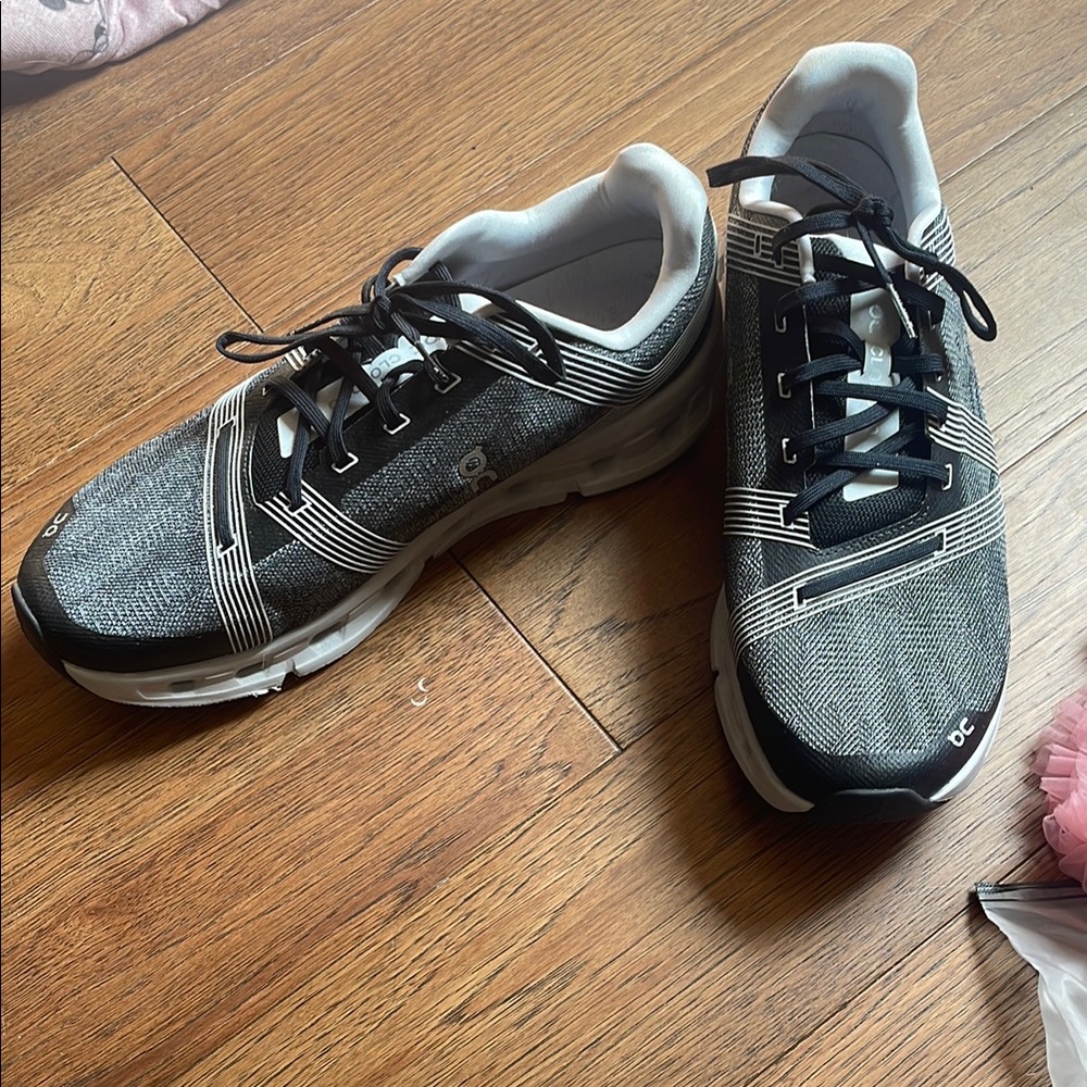 On Cloud - On Running Black and Gray Athletic Shoes